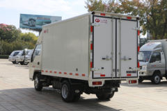 福田时代 驭菱VQ2 112马力 汽油 3.3米单排厢式微卡(BJ5032XXY-B4)