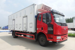 一汽解放 J6L中卡 220马力 4X2 7.6米雏禽运输车(QYK5160XCQ)