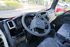 凯马 凯捷 4.5T 4.24米单排纯电动厢式轻卡底盘(KMC5042XXYEVA33D)