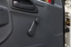 凯马 凯捷 4.5T 4.24米单排纯电动厢式轻卡底盘(KMC5042XXYEVA33D)