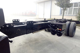 特商底盘&nbsp;随车吊底盘图片