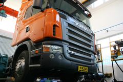 斯堪尼亚 G系列重卡 420马力 6X2 牵引车(型号G420 LA6x2MNA)