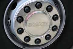 斯堪尼亚 P系列重卡 380马力 6X2R 牵引车(型号P380 LA6X2MNA)