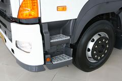 广汽日野 700系列重卡 380马力 6X4 牵引车(YC4250SS10PK)