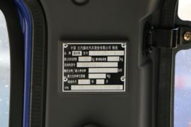 瑞沃E3&nbsp;自卸车底盘                                                图片