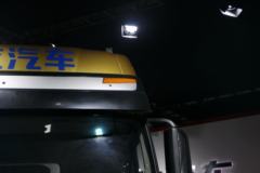 东风柳汽 乘龙H7重卡 480马力 6X2R牵引车(LZ4253H7CB)