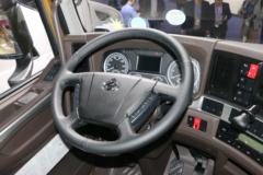 东风柳汽 乘龙H7重卡 480马力 6X2R牵引车(LZ4253H7CB)