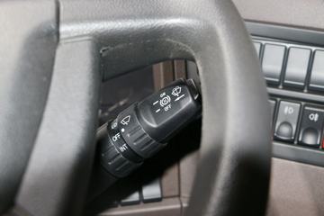 �������� ����L3 160���� 4X2 6.75���Ű������ػ�������(LZ1121M3AB)ͼƬ