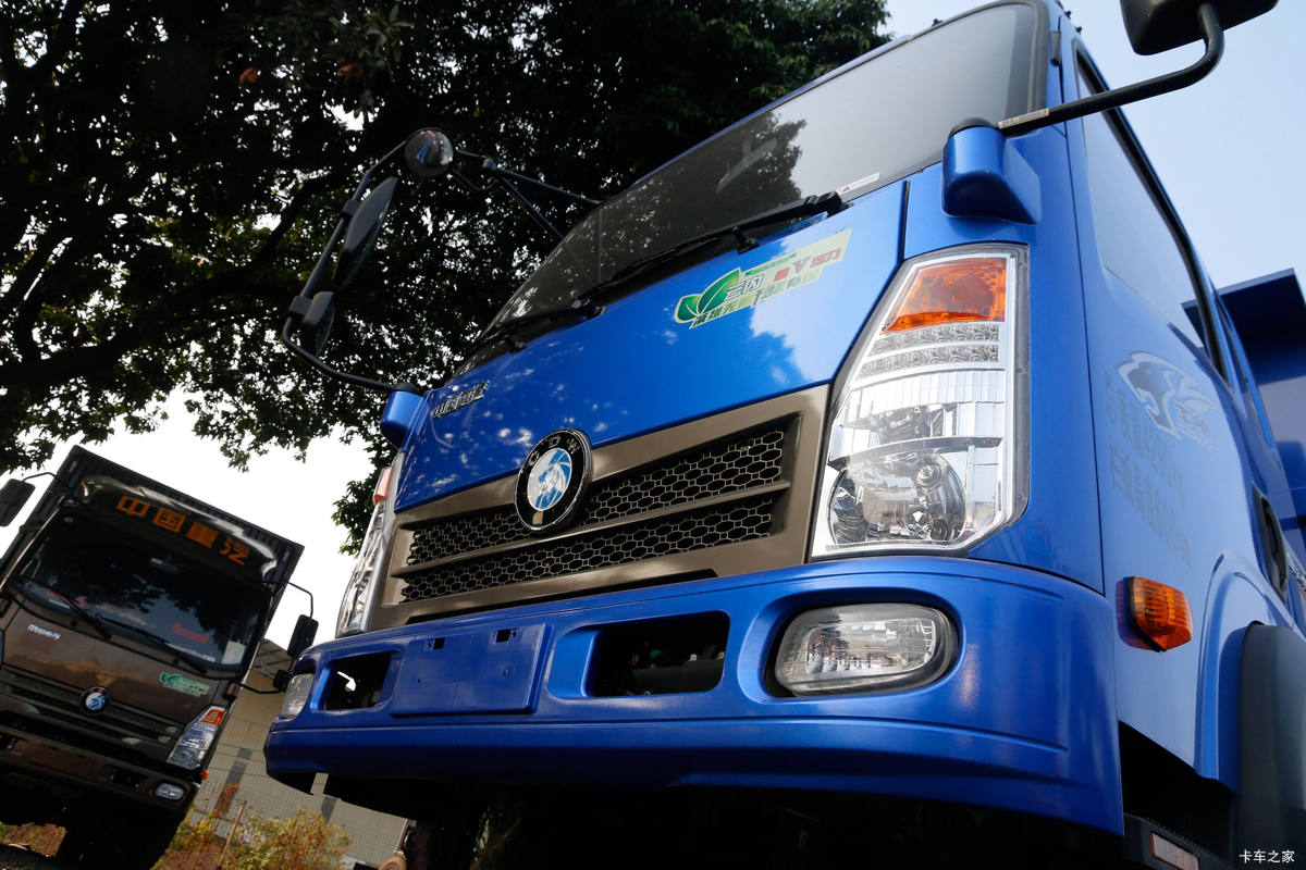  7ϵ 116 4X2 3.6ж(CDW3040A1Q5)                                                