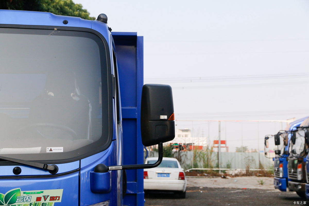  7ϵ 116 4X2 3.6ж(CDW3040A1Q5)                                                