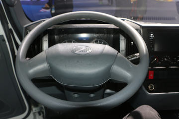 Ծ�� ��ԽC300-VM 125���� 4X2 4����س�ͼƬ