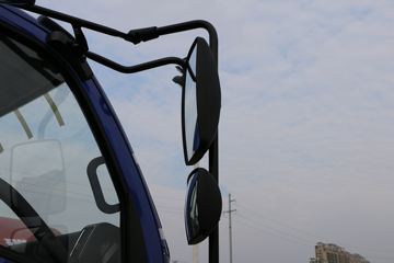 ���� ����E3 160���� 4X2 4����ж��(BJ3043D8PEA-FC)ͼƬ