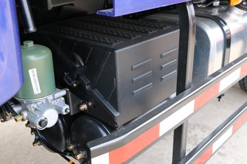 ���� ����E3 160���� 4X2 4����ж��ͼƬ