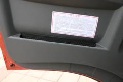 福田 时代H2 110马力 3.8米排半栏板轻卡(BJ1043V9PEA-P7)