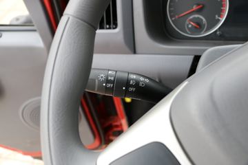 ����ʱ�� M3 110���� 4X2 4.2��ƽ����ж��(BJ3043D9JBA-FC)ͼƬ