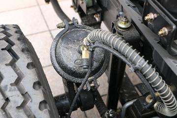 ����ʱ�� M3 110���� 4X2 4.2��ƽ����ж��(BJ3043D9JBA-FC)ͼƬ