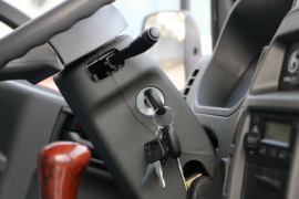 瑞沃E3&nbsp;自卸车驾驶室                                               图片