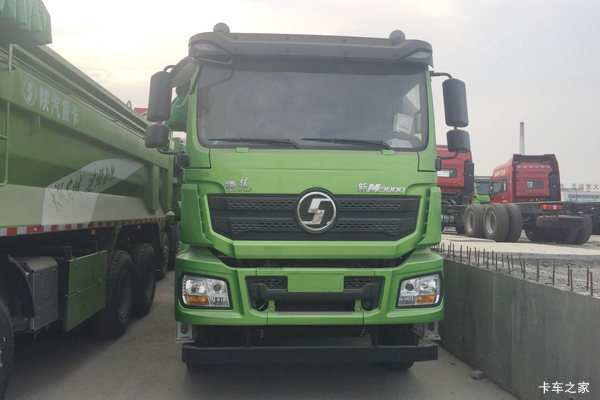 陕汽重卡 德龙新M3000 加强版 400马力 8X4 7.8米自卸车(SX3310MB426)