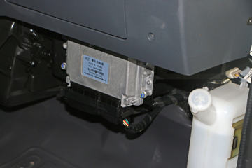 ����Ծ�� С����ES50 3.5T 4X2���綯ר�õ���(SH1037PBEVNZ4)48.84kWhͼƬ