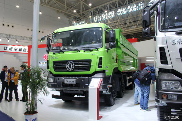 东风商用车 天龙KC重卡 385马力 8X4 7.4米自卸车(汉德后桥)(DFH3310A3)