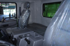 东风商用车 天龙KC重卡 385马力 8X4 7.2米自卸车(DFH3310A3)