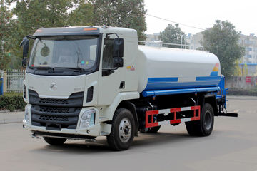 东风柳汽 新乘龙M3 180马力 4X2 洒水车(程力威牌)(CLW5180GSSL5)