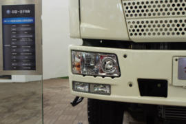 一汽解放底盘&nbsp;混凝土搅拌车外观                                                图片