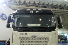 一汽解放底盘&nbsp;混凝土搅拌车外观                                                图片