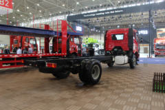一汽解放 J6L中卡 180马力 4X2 6.8米栏板载货车(CA1160P62K1L4A1E5)