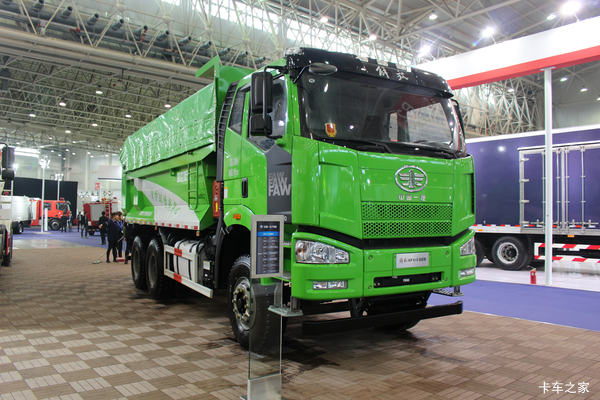 一汽解放 J6P重卡 350马力 6X4 5.6米渣土自卸车(CA3250P66K2L1T1AE5)