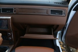 骐铃T100 皮卡驾驶室                                               图片