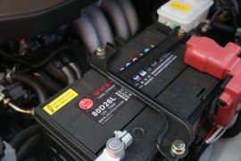 骐铃T100 皮卡底盘                                                图片