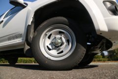 骐铃汽车 T100 豪华版 2.2L汽油 两驱 双排皮卡(JML1031A3N)