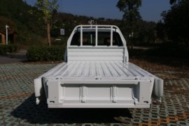 骐铃T100 皮卡上装                                                图片