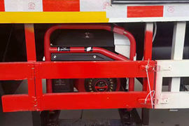 青岛解放底盘&nbsp;养蜂车底盘图片