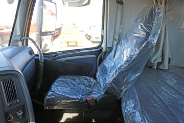 �й����� HOWO T7H�ؿ� 440���� 6X4ǣ����(3225���)ͼƬ