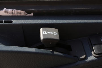 �й����� HOWO T7H�ؿ� 440���� 6X4ǣ����(3225���)ͼƬ