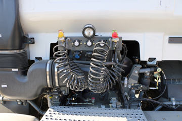 �й����� HOWO T7H�ؿ� 440���� 6X4ǣ����(3225���)ͼƬ