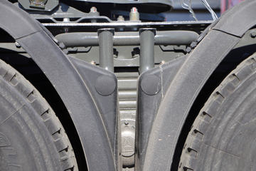 �й����� HOWO T7H�ؿ� 440���� 6X4ǣ����(3225���)ͼƬ