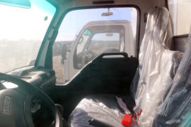 五十铃100P&nbsp;冷藏车驾驶室图片