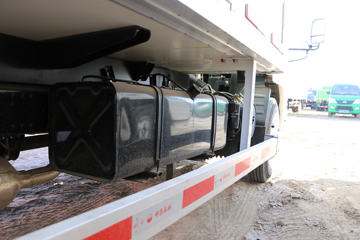 ���� ��ʮ��100P 98���� 4X2 ��س�(QL5040XLCA6HA)ͼƬ