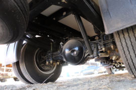 五十铃100P&nbsp;冷藏车底盘图片