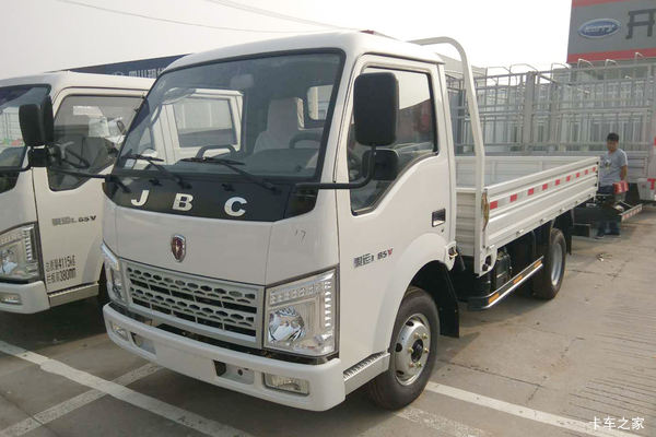 金杯 骐运 98马力 3.22米单排栏板轻卡(油刹)