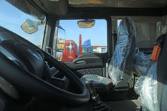 中国重汽 汕德卡SITRAK C5H重卡 340马力 8X4 8.6米栏板载货车底盘(ZZ1316N466GE1) 中国重汽 汕德卡SITRAK C5H重卡 340马力 8X4 8.6米栏板载货车底盘(ZZ1316N466GE1)