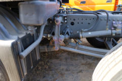 中国重汽 汕德卡SITRAK C5H重卡 340马力 8X4 8.6米栏板载货车底盘(ZZ1316N466GE1) 中国重汽 汕德卡SITRAK C5H重卡 340马力 8X4 8.6米栏板载货车底盘(ZZ1316N466GE1)