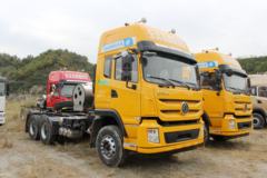 东风 特商重卡 380马力 6X4 LNG牵引车(DFE4250VFN)