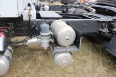 东风 特商重卡 336马力 4X2 LNG牵引车(EQ4180VFN)