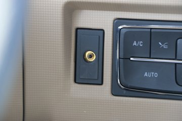 �й����� HOWO T5G 340���� 8X4 9.4����س�(ZZ5317XLCN466GE1)ͼƬ