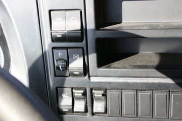 �й����� HOWO T5G 340���� 8X4 9.4����س�(ZZ5317XLCN466GE1)ͼƬ