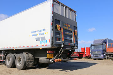 �й����� HOWO T5G 340���� 8X4 9.4����س�(ZZ5317XLCN466GE1)ͼƬ